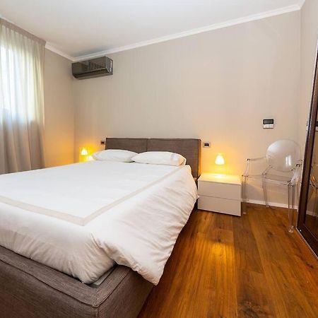 Splendido Appartamento In Piazza San Carlo Турин Экстерьер фото