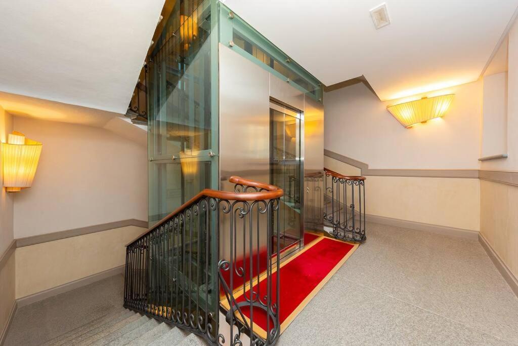 Splendido Appartamento In Piazza San Carlo Турин Экстерьер фото