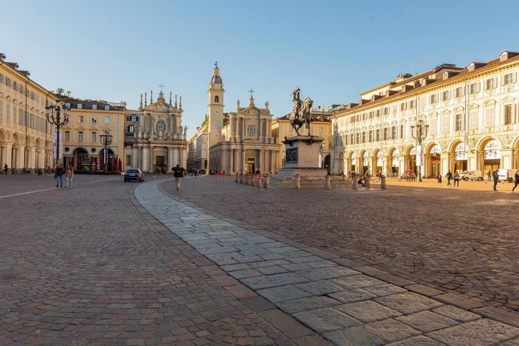 Splendido Appartamento In Piazza San Carlo Турин Экстерьер фото