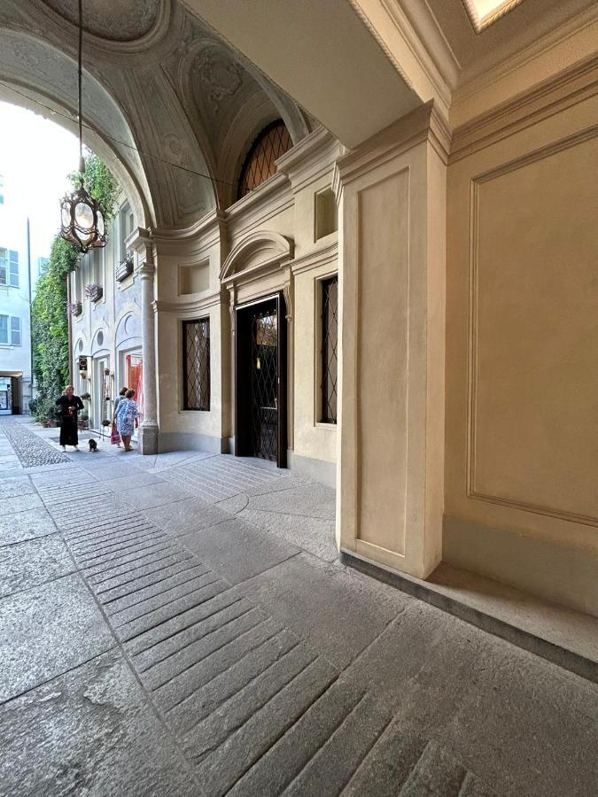 Splendido Appartamento In Piazza San Carlo Турин Экстерьер фото